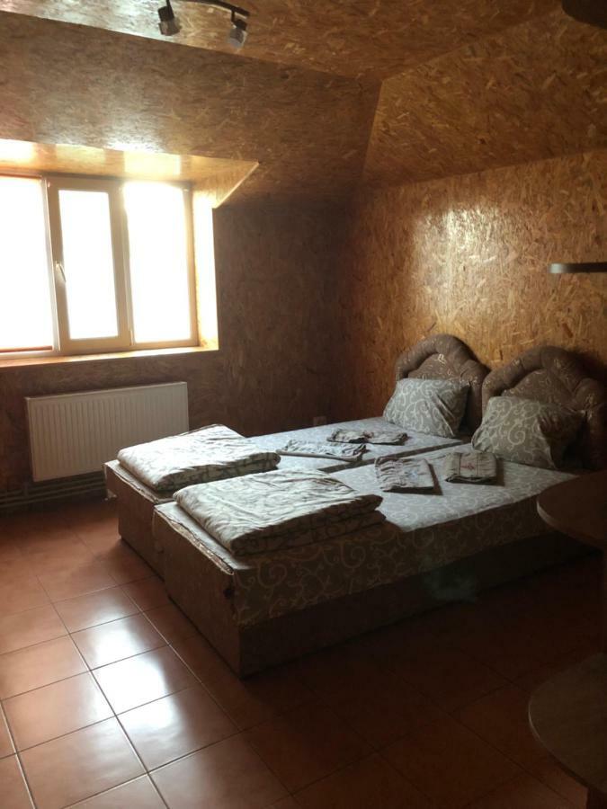 Кафе-Бар «У Дідуся» Vil'khy Exterior foto